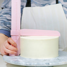 Load image into Gallery viewer, Plastic Cake Plate Turntable Rotating Anti-skid Round Cake Stand Cake Decorating Rotary Table Kitchen DIY Pan Baking Tool